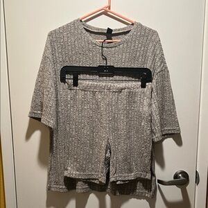 SHEIN Gray Short Sleeve Top
